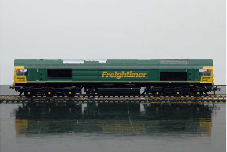 Freightliner Class 66 Bachmann 32-726 No.66610 Freightliner Class 66 Bachmann 32-726 No.66610