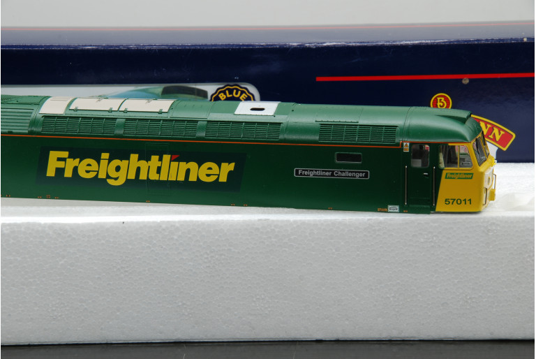 Class 57 Freightliner Challenger Body Class 57 Freightliner Challenger Body