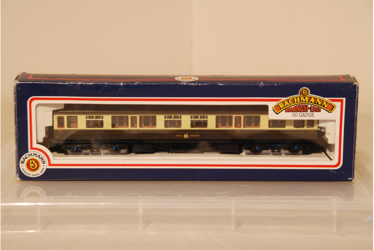 Collett 60ft Composite 1st 3rd Coach GWR S-Button