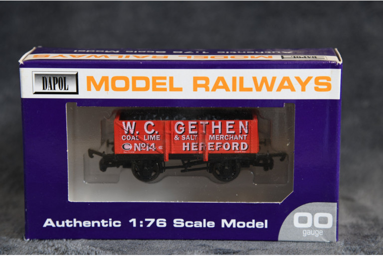 WC Gethen 5 Plank Wagon Dapol WC Gethen 5 Plank Wagon Dapol