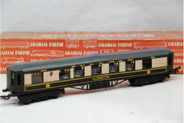 Iolanthe Pullman Coach - Graham Farish