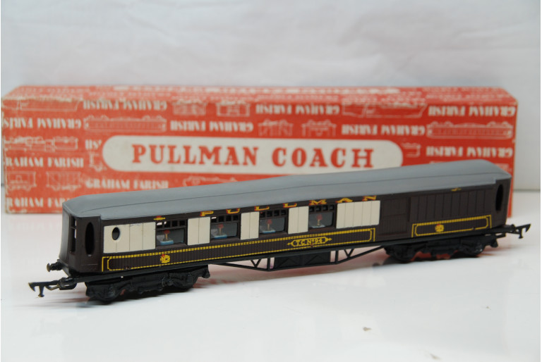 TC No94 Pullman Coach - Graham Farish