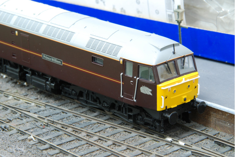 Class 47 Prince William Royal Train Heljan 4660
