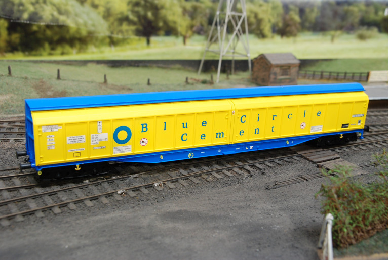 Blue Circle Cargo Waggon Heljan 5003 Blue Circle Cargo Waggon Heljan 5003