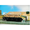 E Turner & Sons 3 Plank Wagon Hornby R041 E Turner & Sons 3 Plank Wagon Hornby R041