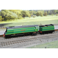 West Country Class Clovelly Steam Loco R2315 West Country Class Clovelly Steam Loco R2315