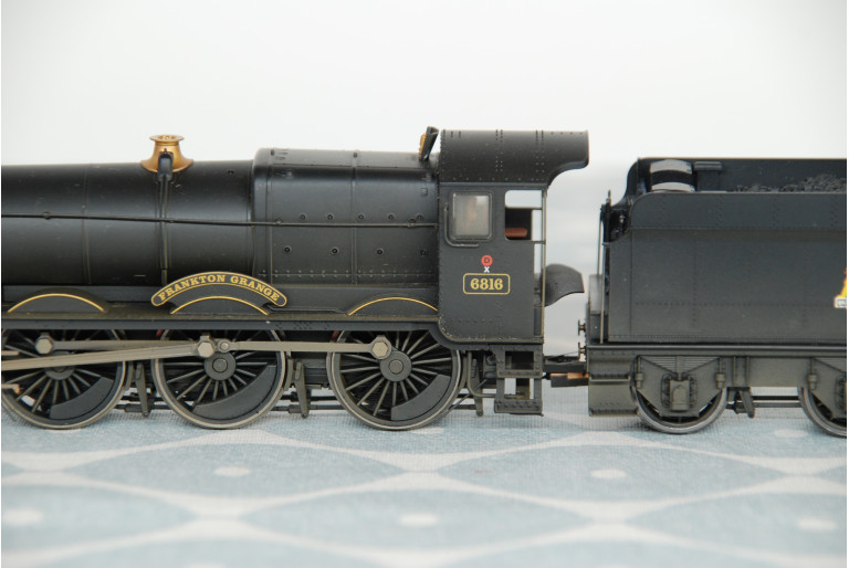 Frankton Grange DCC Ready Hornby R2548