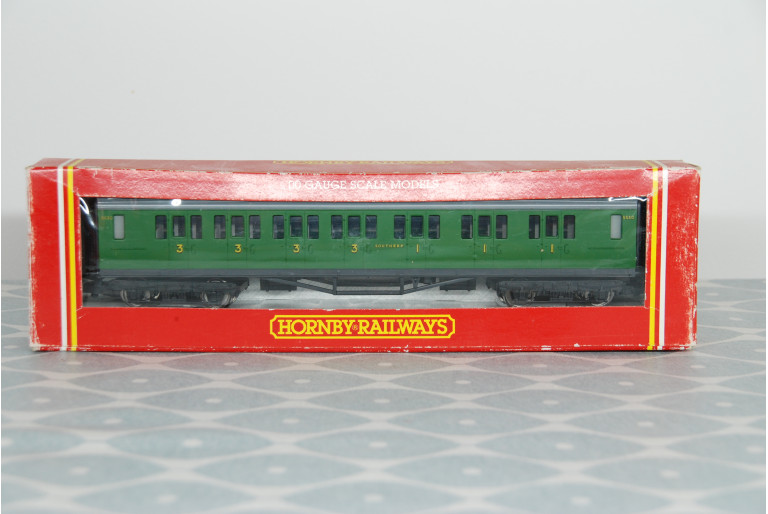 SR  Composite Coach No. 5530