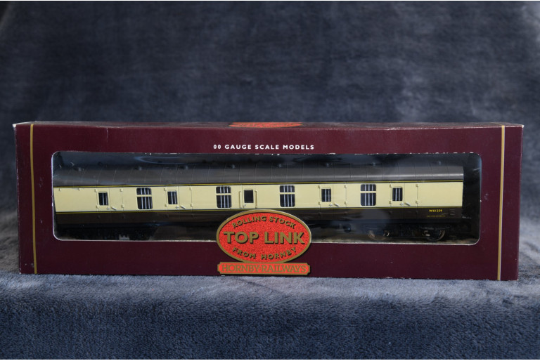 Hornby R4053 BR MK1 Full Parcels Coach Hornby R4053 BR MK1 Full Parcels Coach
