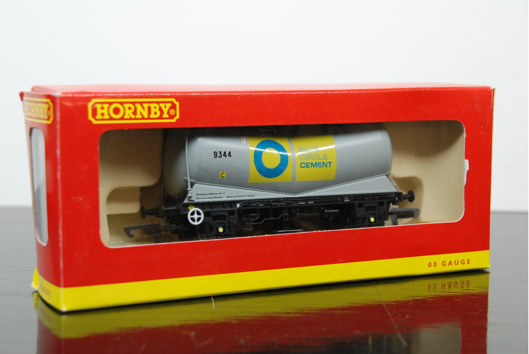 Blue Circle Cement Tanker 9343 Grey Blue Circle Cement Tanker 9343 Grey