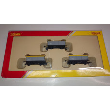 Hornby Triple Mineral Wagon Pack of 3 Hornby Triple Mineral Wagon Pack of 3