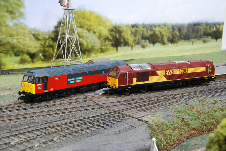 Class 47 & 67 Twin Pack Lima L204931 Class 47 & 67 Twin Pack Lima L204931