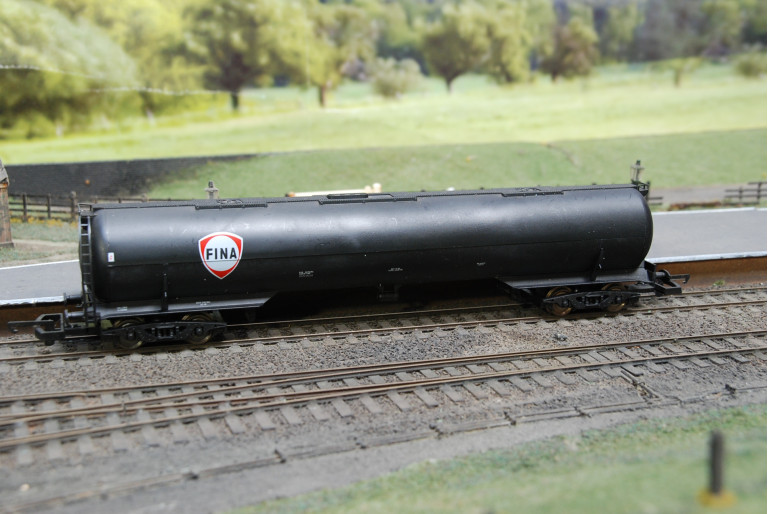 Procor FINA Tank Wagon L305646