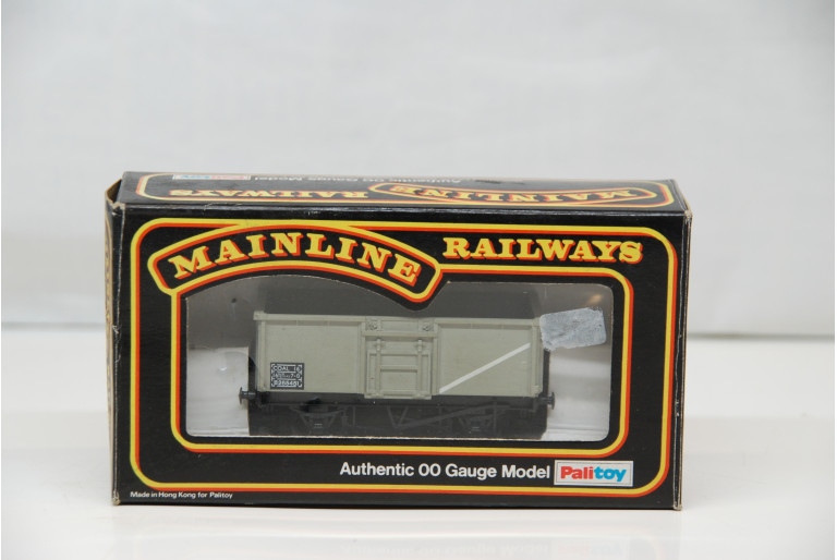 Mainline Steel Mineral Wagon