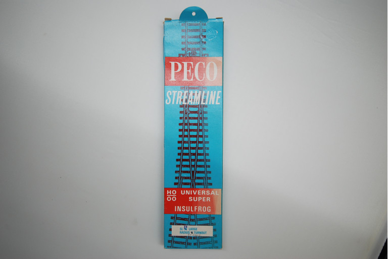 Peco SL-88 Insulfrog Right Large Radius Turnout Peco SL-88 Insulfrog Right Large Radius Turnout
