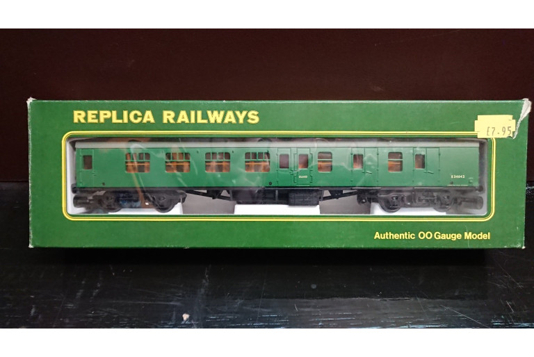 SR MK1 BR BSK Green Coach S34642 SR MK1 BR BSK Green Coach S34642