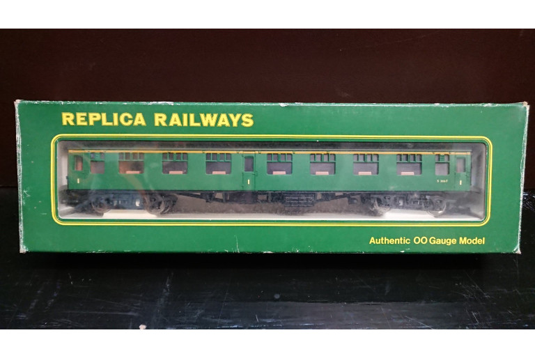 SR MK1 FO BR Green First Coach - S3067