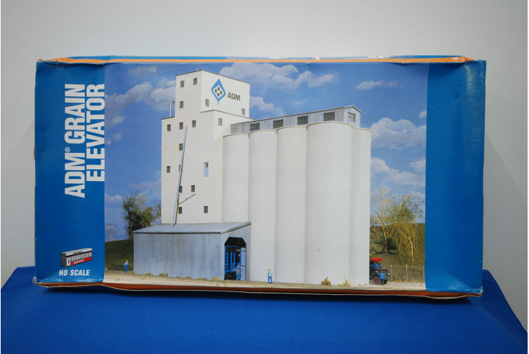 ADM Grain Elevator HO Model Kit 933-3022